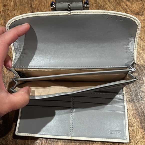 Coach Wallet - Picture 6 of 11